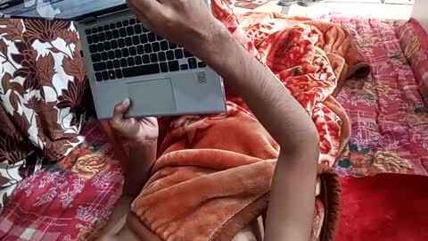 Snapshot of nooby942461 chatting on January 5, 7:17 am sim nib online show from January 5, 7:17 am