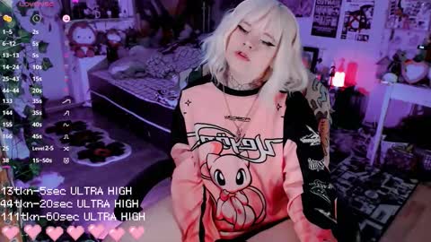 Noori online show from October 5, 8:40 pm