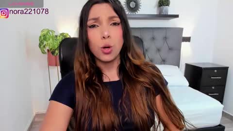 Snapshot of nora22xx chatting on February 8, 11:02 pm Nora online show from February 8, 11:02 pm