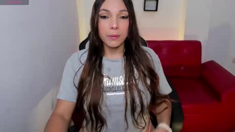 Snapshot of nora22xx chatting on October 11, 3:28 am Nora online show from October 11, 3:28 am