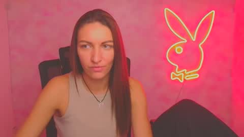 Snapshot of nora_n chatting on September 30, 1:27 pm Nora online show from September 30, 1:27 pm