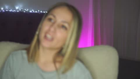 Tina online show from December 12, 1:21 am