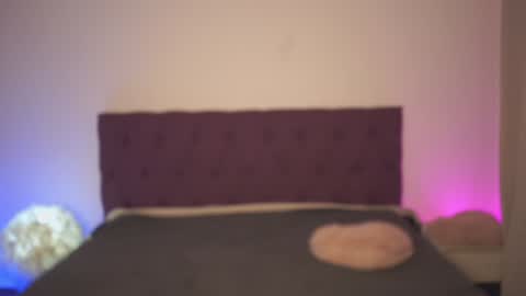 Tina online show from December 24, 7:44 pm