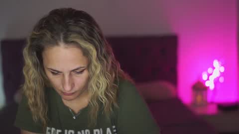 Tina online show from January 3, 2:32 am