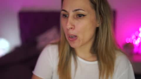 Tina online show from January 26, 8:45 pm