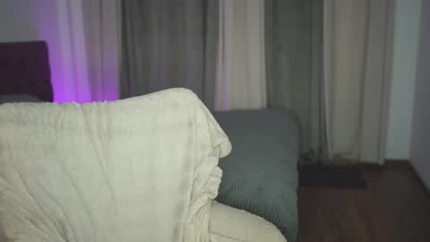 Tina online show from September 10, 6:19 pm