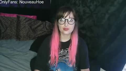 Nouveauho3 online show from December 2, 2:39 am