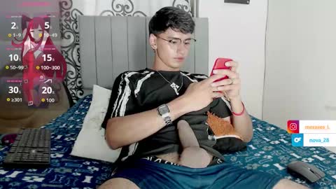 nova__19 online show from November 2, 8:00 pm