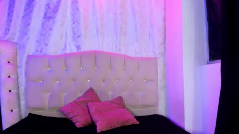 nova online show from November 26, 2:01 am