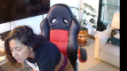 novaperotti online show from March 12, 10:07 pm