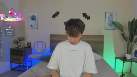 NovayBrian online show from October 10, 4:44 am