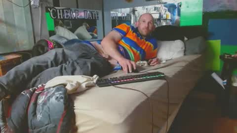 Snapshot of nuckl3deep chatting on November 22, 6:45 am nuckl3deep online show from November 22, 6:45 am