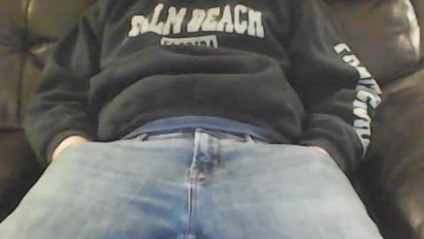 Snapshot of nudestud887 chatting on December 16, 5:49 am nudestud887 online show from December 16, 5:49 am