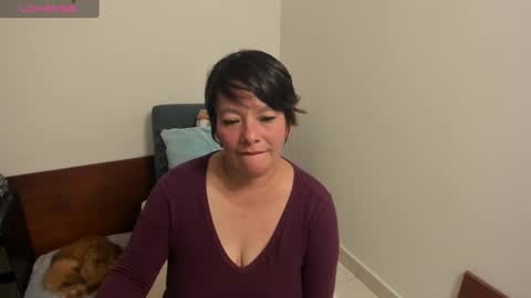 nuit_rose online show from January 11, 1:59 am