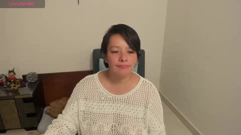 nuit_rose online show from January 26, 4:30 am