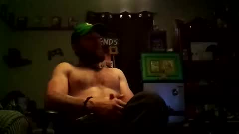 Awwwww Hey Sweetie Pies. Welcome To The Sweetie Pie Lounge. Enjoy The Dad-Cast. SweetCorny Fun-loving Dad Talk. online show from February 20, 2:24 pm