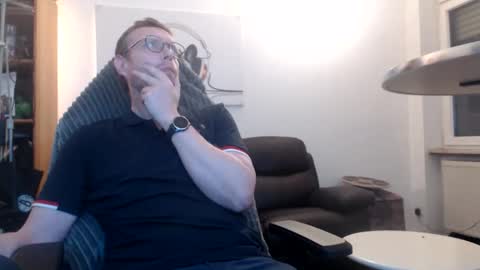 Snapshot of nursefan chatting on November 3, 7:04 pm nursefan online show from November 3, 7:04 pm