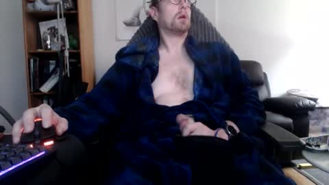 Snapshot of nursefan chatting on November 15, 9:17 am nursefan online show from November 15, 9:17 am