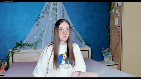 Kat online show from January 29, 6:50 pm