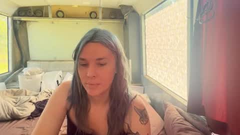 Creamy Grapefruit online show from October 19, 11:05 pm