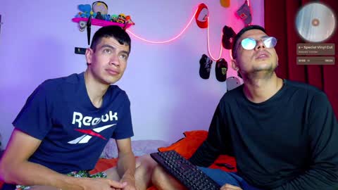 David and Steven Independents online show from January 10, 9:42 pm