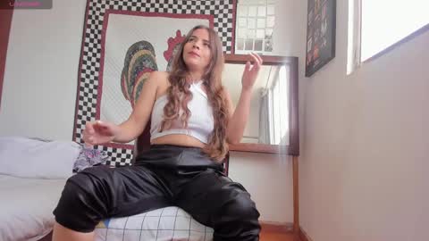 Laura nyu online show from December 16, 1:00 pm