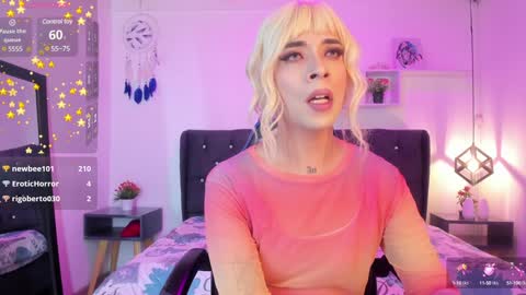 Snapshot of nyx__blackwood chatting on January 12, 5:03 am nyx__blackwood online show from January 12, 5:03 am