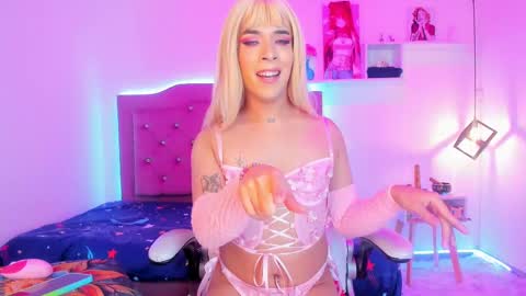 Snapshot of nyx__blackwood chatting on March 5, 4:34 am nyx__blackwood online show from March 5, 4:34 am