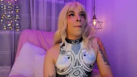 Snapshot of nyx__blackwood chatting on November 12, 3:40 am nyx__blackwood online show from November 12, 3:40 am