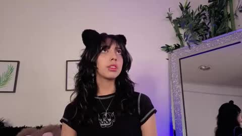   online show from October 7, 6:43 am