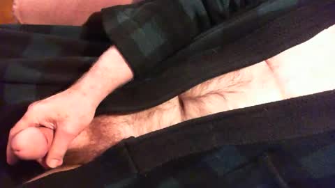 Snapshot of o269x2 chatting on December 9, 11:15 am o269x2 online show from December 9, 11:15 am