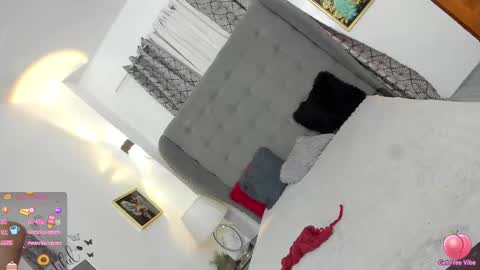 ariana online show from February 13, 1:48 pm