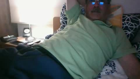 ocorrea online show from December 4, 11:46 pm