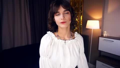 Snapshot of odettehatt chatting on February 27, 3:26 pm Thea online show from February 27, 3:26 pm