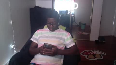 Money online show from December 13, 7:32 pm