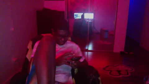 Money online show from December 14, 1:28 am