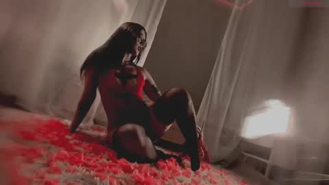 Snapshot of oh_lilith chatting on March 1, 1:22 am your dear Lilith Chapman online show from March 1, 1:22 am