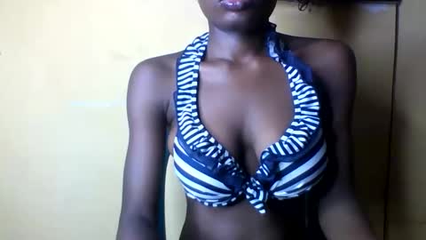 Snapshot of oh_sexyphilo chatting on October 3, 9:17 am philo bby online show from October 3, 9:17 am