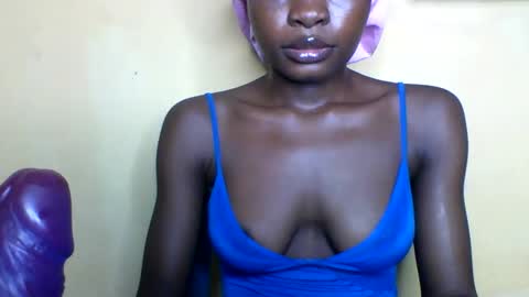 Snapshot of oh_sexyphilo chatting on December 1, 8:03 pm philo bby online show from December 1, 8:03 pm