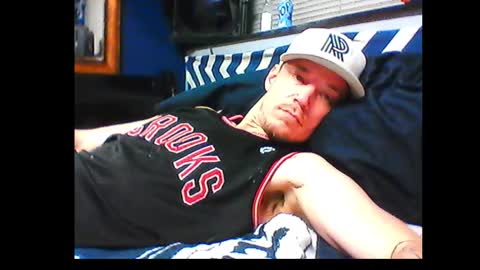 who dares  toss me some  tips lets have fun online show from December 14, 5:07 am