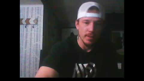 who dares  toss me some  tips lets have fun online show from February 7, 5:31 am