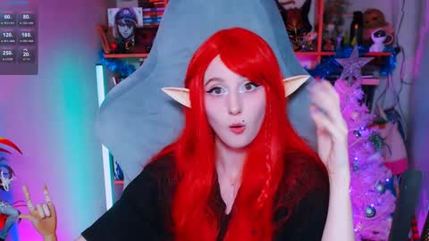 Snapshot of ohclementinee chatting on January 13, 12:45 pm Clementine Clem online show from January 13, 12:45 pm