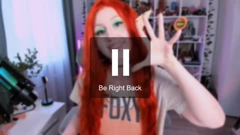 Snapshot of ohclementinee chatting on November 13, 8:57 am Clementine Clem online show from November 13, 8:57 am