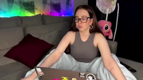 Nikki online show from November 21, 10:19 pm