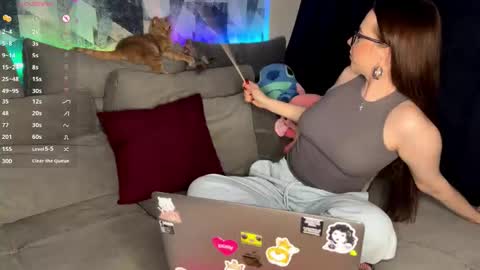 Nikki online show from December 3, 5:44 pm