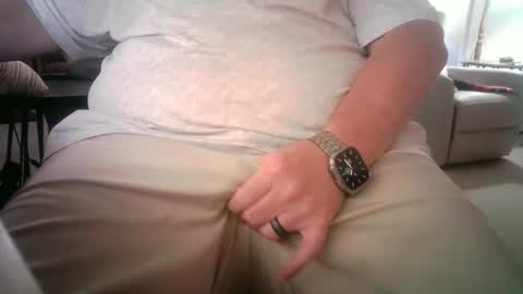 okiehard1 online show from October 6, 6:27 pm