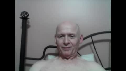 oldbuthorny62 online show from January 13, 5:23 am