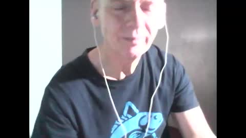 oldbuthorny62 online show from February 26, 1:41 pm