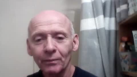 oldbuthorny62 online show from October 31, 2:12 am