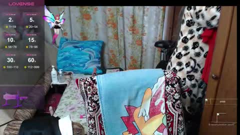 Snapshot of olguscha chatting on October 15, 10:59 am Olguscha online show from October 15, 10:59 am